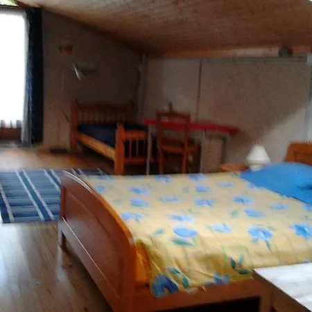 Chambres D'hotes La Garnasette Rosieres (Haute-Loire)